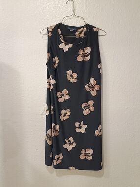 Tommy Hilfiger Black Sleeveless Midi Dress with Beige Floral Print